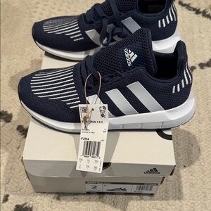 Adidas swift run 1.0 C Kids Dark Blue and White Sneakers